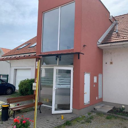 Apartment Biely Kostol Dış mekan fotoğraf