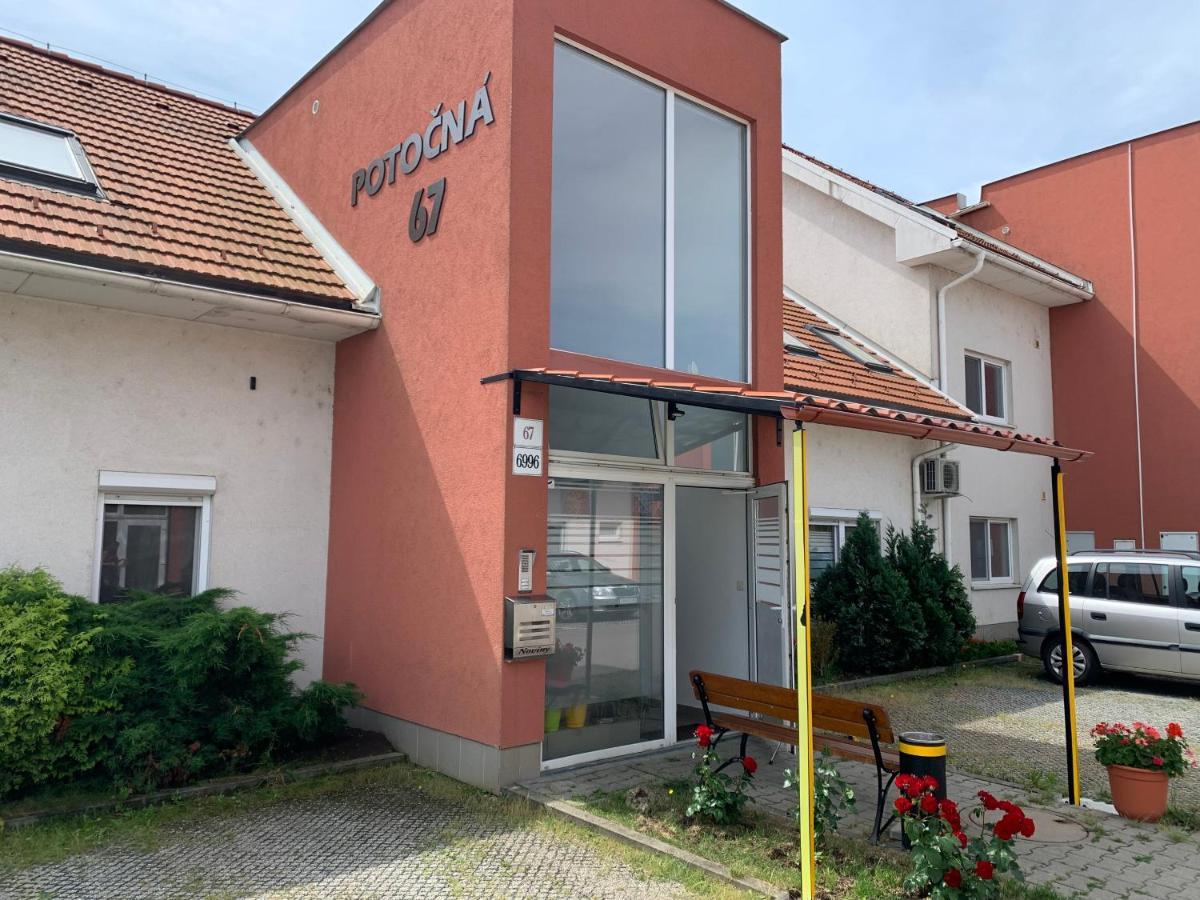 Apartment Biely Kostol Dış mekan fotoğraf